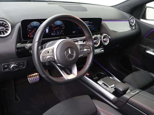 Mercedes-Benz B-KLASSE 220 Launch Edition Premium