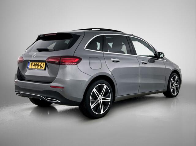 Mercedes-Benz B-KLASSE 250 e Luxury Line juli 25| Navigatie | Elect. bedienbare voorstolen met memory | Trekhaak | Parking support met camera | Inclusief 24 maanden MB Certified garantie voor Europa.