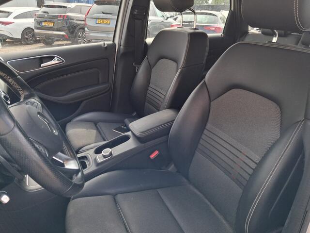 Mercedes-Benz B-KLASSE 180 Ambition | Nieuw Binnen! | Stoelverwarming | Half leder | Trekhaak