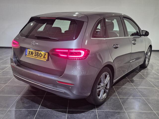 Mercedes-Benz B-KLASSE 180 Business Solution | Navigatie | Achteruitrijcamera | Climate control