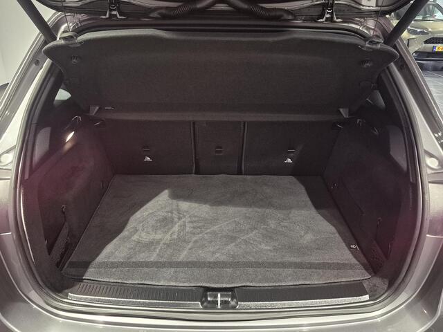 Mercedes-Benz B-KLASSE 180 Business Solution | Navigatie | Achteruitrijcamera | Climate control