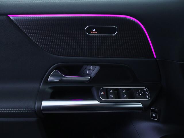 Mercedes-Benz B-KLASSE 250 e Business Line | Stoelverwarming | LED Koplampen | Achteruitrij camera | Spiegel pakket Inclusief 24 maanden MB Certified garantie voor Europa.