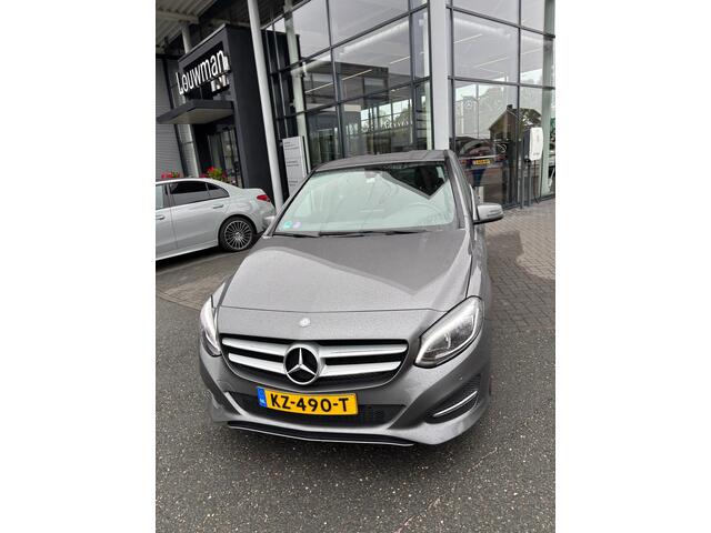Mercedes-Benz B-KLASSE 180 Ambition | 1E EIGENAAR | 12MND GARANTIE | AUTOMAAT | NAVI | AIRCO | TREKHAAK | CRUISE |