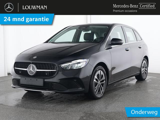 Mercedes-Benz B-KLASSE 250 e Luxury Line Trekhaak | Distronic | Sfeerverlichting | AC en DC Laden | Dodehoek Assist | Stuur en Stoelverwarming. Inclusief 24 maanden MB Certified garantie voor Europa.