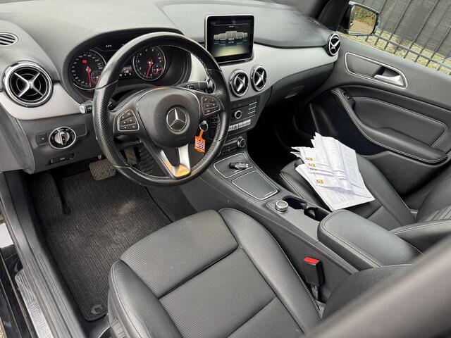 Mercedes-Benz B-KLASSE 180 Automaat Ambition Navi/Cruise/LED/PDC