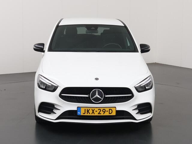 Mercedes-Benz B-KLASSE 250 e AMG Line | Night pakket | |Sfeerverlichting | Stoelverwarming |