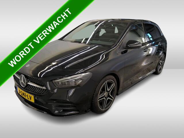 Mercedes-Benz B-KLASSE 180 Automaat Bus.Solution AMG-Line / Panoramadak / Pdc+Camera / Navigatie / 1/2 Leder / Apk 09-2026