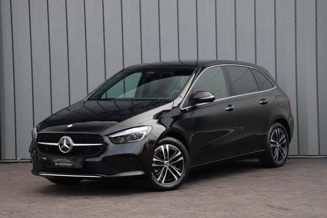 Mercedes-Benz B-KLASSE 250e Luxury Line | 218PK | Keyless-go | Sfeerverlichting | ACC | Stuurwielverw. | Standkachel | 2024.
