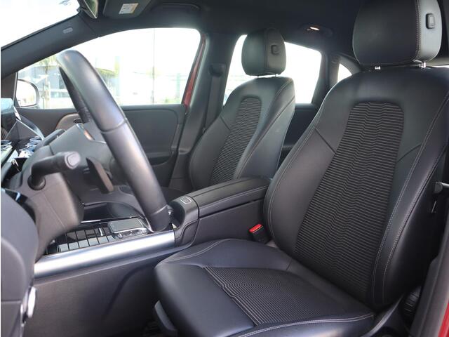 Mercedes-Benz B-KLASSE 250 e Advantage