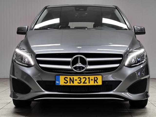 Mercedes-Benz B-KLASSE 180 Prestige/ Automaat!/ LED Koplampen/ Stoelverw./ Camera/ Flippers/ Keyless/ LEDER/ 16''LMV/ Clima/ Navi/ Cruise/ Bluetooth/ Multi.LEDER.Stuur/ Elek.Pakket/ Isofix/ PDC V+A.