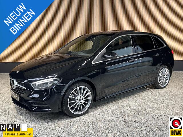 Mercedes-Benz B-KLASSE 250 e AMG Line Trekhaak | HUD | 360 Camera | Schuif/kantel dak