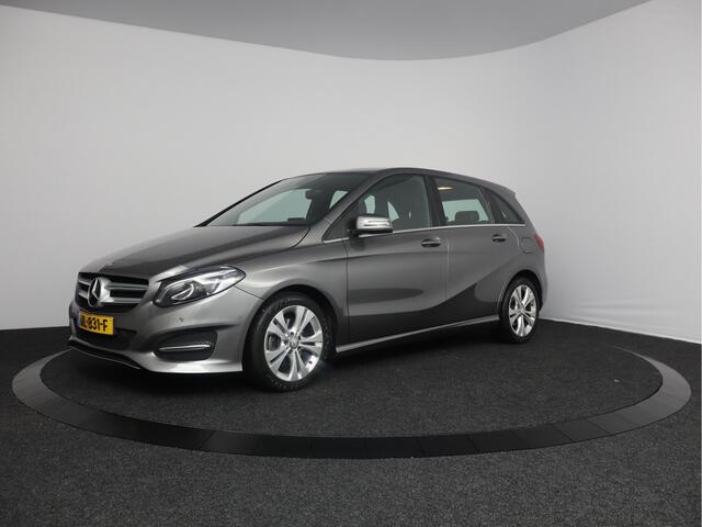 Mercedes-Benz B-KLASSE 180 Ambition | Navigatie | LED-koplampen | Trekhaak