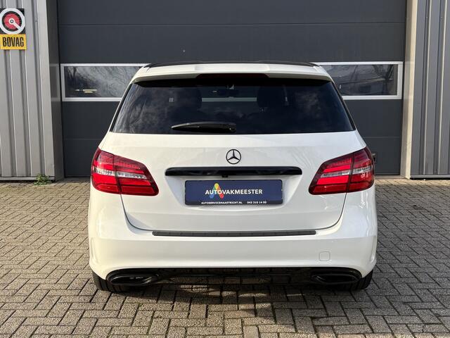 Mercedes-Benz B-KLASSE 180 AMG Night Edition Plus Automaat | Navi | Camera | Leder/Alcantara | LED | Cruise | Interesse? Bel of App naar: 06 30 51 05 90