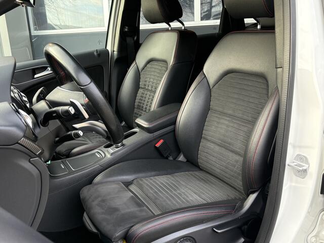 Mercedes-Benz B-KLASSE 180 AMG Night Edition Plus Automaat | Navi | Camera | Leder/Alcantara | LED | Cruise | Interesse? Bel of App naar: 06 30 51 05 90