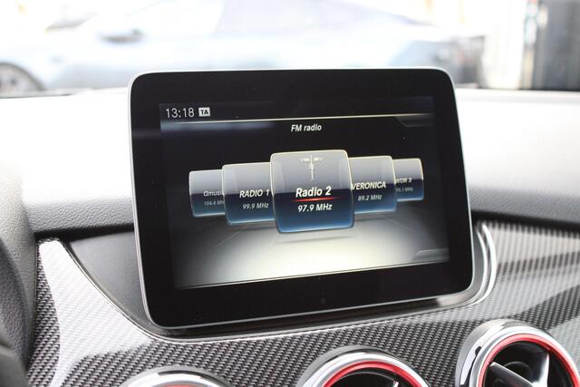 Mercedes-Benz B-KLASSE 180 AMG Pano | Night | Carplay | Navi | Cruisecontrol | Sfeerverlichting | Dealer Onderhouden