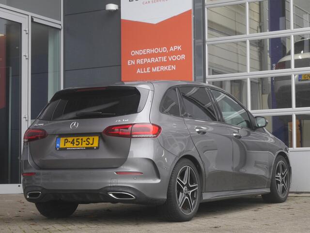 Mercedes-Benz B-KLASSE 200 Business Solution AMG | Automaat | Panorama dak | Achteruitrijcamera | Keyless entry en start | Sfeerverlichting | Led verlichting | AMG styling | 160PK | Stoelverwarming