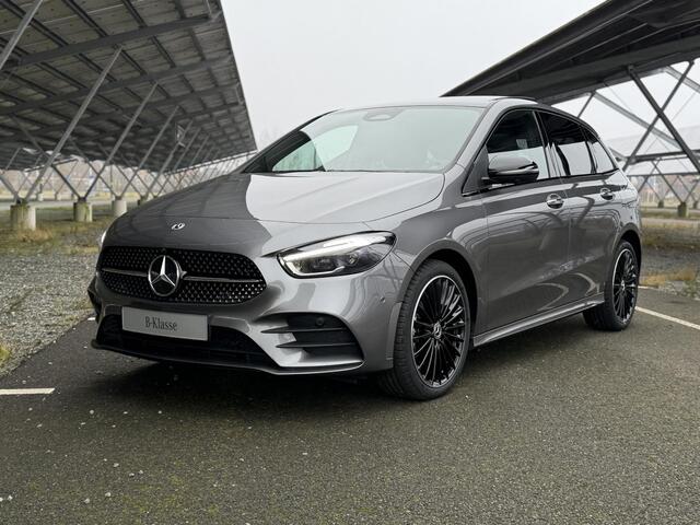 Mercedes-Benz B-KLASSE 250e Business Solution AMG | Night | Panoramaschuifdak | Premium plus pakket | Winter pakket | Trekhaak | Head-up display |