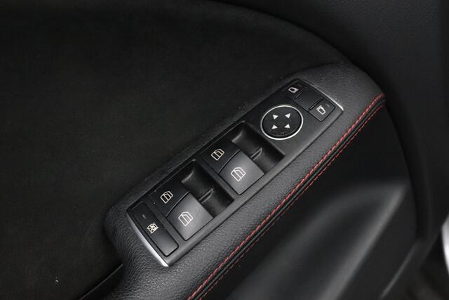 Mercedes-Benz B-KLASSE 180 Business Solution AMG | Trekhaak | Navigatie | Stoelverwarming |