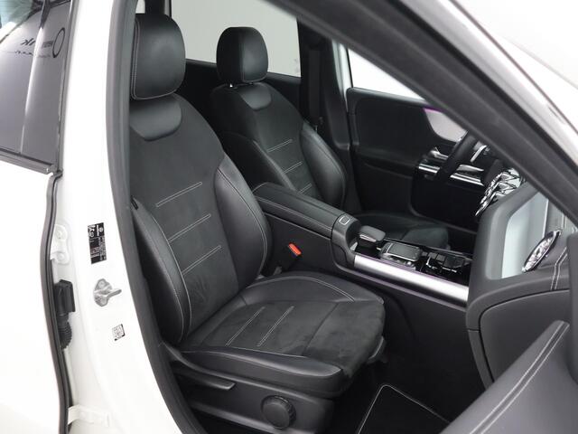 Mercedes-Benz B-KLASSE 250 e AMG Line | Night pakket | Stoelverwarming | Sfeerverlichting |
