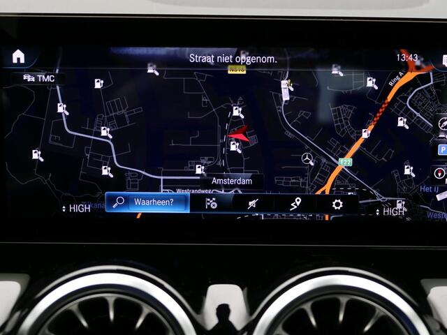 Mercedes-Benz B-KLASSE 250 e Business Solution Luxury Limited Trekhaak | Ledkoplampen | Sfeerverlichting | Achteruitrijcamera | Stoelverwarming | Spiegelpakket. Inclusief 24 maanden Mercedes-Benz Certified garantie voor Europa.