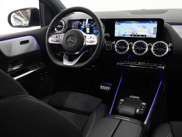Mercedes-Benz B-KLASSE 250 e AMG NIGHT Limited Edition Panoramadak | Sfeerverlichting | Stoelverwarming | Apple-/ Android Carplay | Elektrische kofferklep | Augmented reality