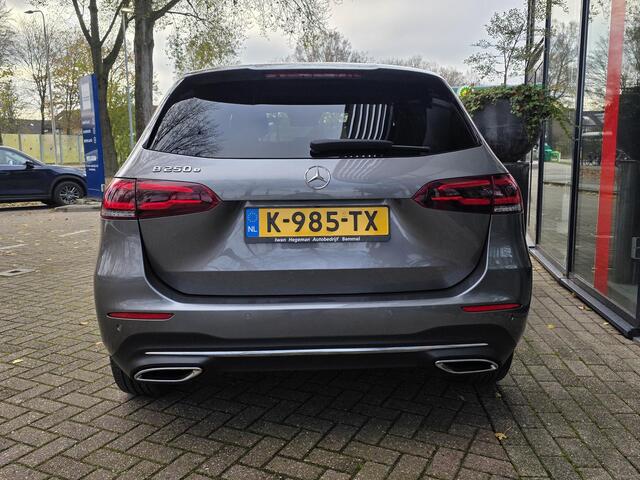 Mercedes-Benz B-KLASSE 250 e Business Solution Luxury Limited | Afn. Trekhaak | ECC | Panoramadak | PDC + Camera | Stoelverwarming | Leder|