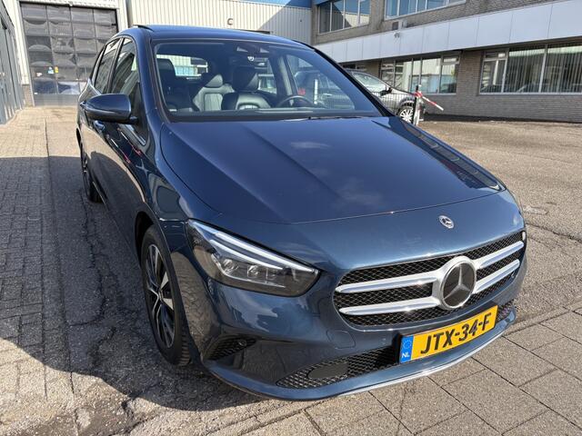 Mercedes-Benz B-KLASSE 250 e Premium Plus