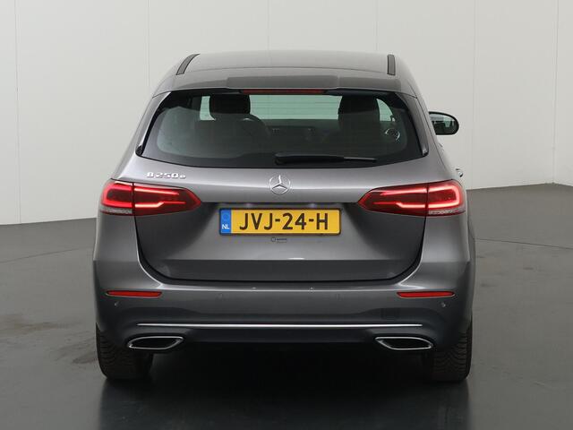 Mercedes-Benz B-KLASSE 250 e Luxury Line | Rij assistentiepakket | Achteruitrijcamera | Stoelverwarming |