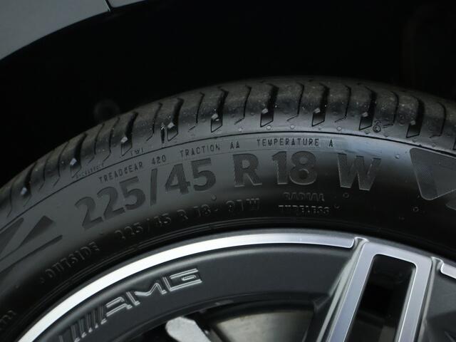 Mercedes-Benz B-KLASSE 250 e Business Solution AMG | Trekhaak | Parkeerpakket met achteruitrijcamera | Keyless-Go comfortpakket | Donkergetint glas achter | GUARD 360 ° Vehicle protection Plus | EASY PACK achterklep |