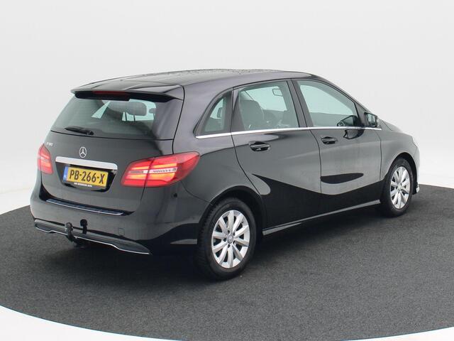 Mercedes-Benz B-KLASSE 180 Ambition Automaat | Navigatie | Cruise Control | Trekhaak | Full LED | 16 Inch | 107.082 Km!!