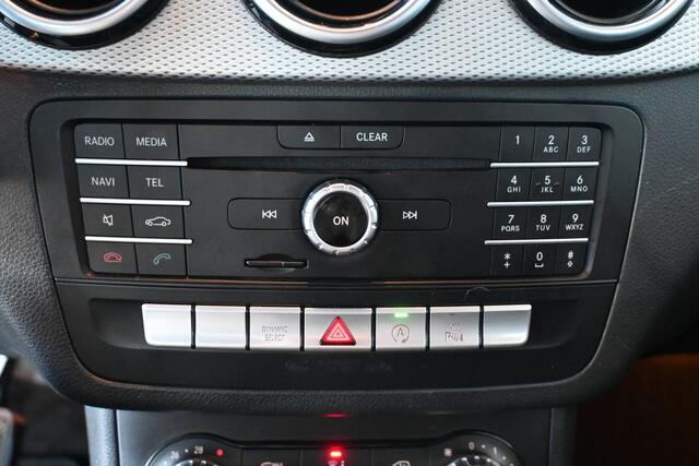 Mercedes-Benz B-KLASSE 180 Ambition Automaat Clima Navigatie LED Rijklaarprijs! Inruil Mogelijk!