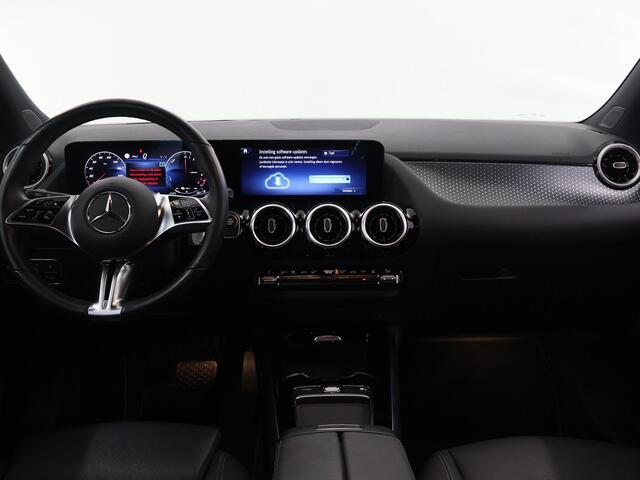 Mercedes-Benz B-KLASSE 250 e Business Solution | Night pakket | Trekhaak | Distronic |