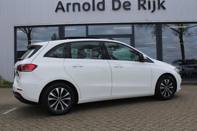 Mercedes-Benz B-KLASSE 180 Business Solution