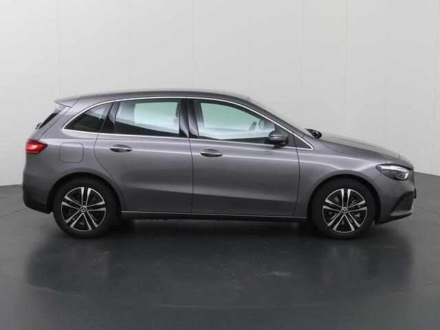 Mercedes-Benz B-KLASSE 250 e Business Solution | Trekhaak | Distronic | Memory stoelen | Multibeam LED verlichting | Stoelverwarming | Verwarmd stuur |
