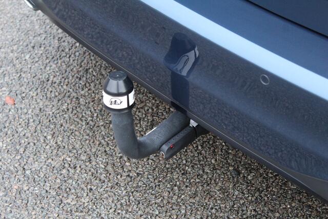 Mercedes-Benz B-KLASSE 180 Business Solution AMG | Trekhaak | Camera