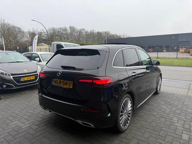 Mercedes-Benz B-KLASSE 250 e Star Edition AMG Line LIMITED | 1E EIGENAAR | 12MND GARANTIE | LED | PANO | MEMORY | NAVI | DAB | TREKHAAK | SFEERLICHT |