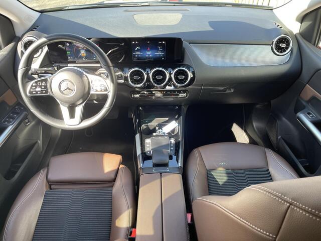 Mercedes-Benz B-KLASSE 250 e Advantage 17"/PDC v+a/Apple Carplay & Android auto/Stoelverwarming