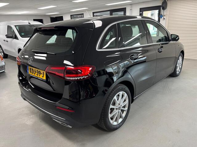 Mercedes-Benz B-KLASSE 250 e Premium Panorama Widescreen Dodehoek Camera