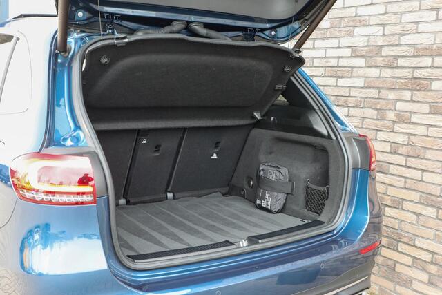 Mercedes-Benz B-KLASSE 250 e Premium | PHEV | Panoramadak | Rijklaarprijs - incl.garantie