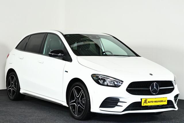 Mercedes-Benz B-KLASSE 250 e AMG Line / LED / Burmester / Navi