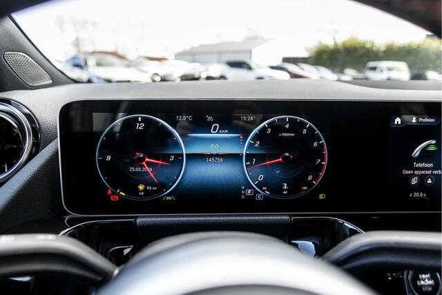 Mercedes-Benz B-KLASSE 180 Business Solution AMG | Pano | Carplay | Camera