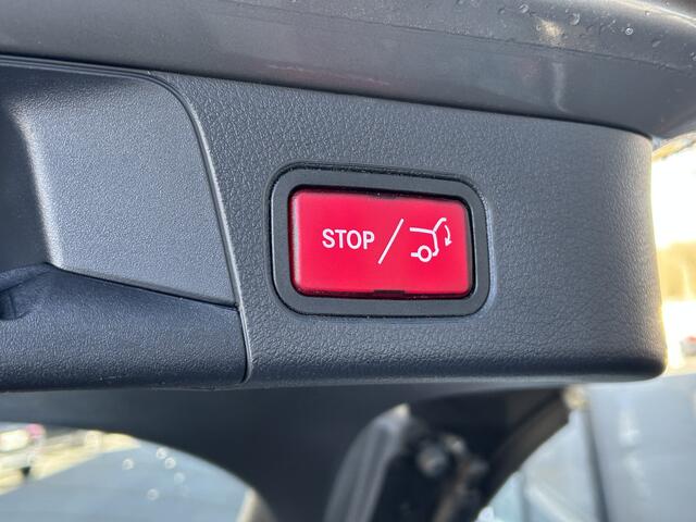 Mercedes-Benz B-KLASSE 250e AMG // Trekhaakl // Caplay // Camera // Sfeerverlichting // Nightpakket