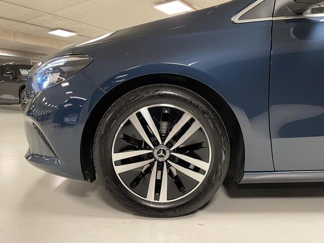 Mercedes-Benz B-KLASSE 180 Luxury | Pano | Keyless