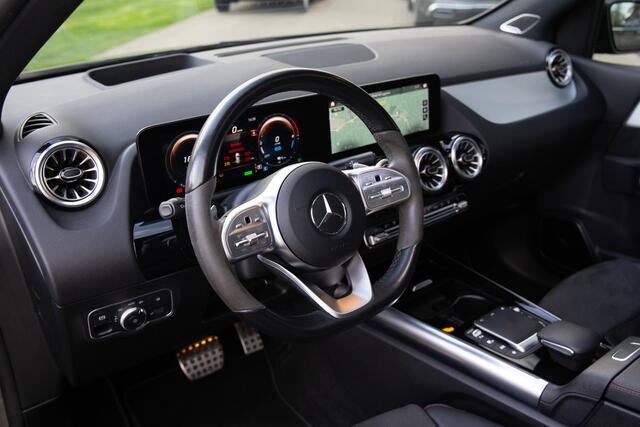 Mercedes-Benz B-KLASSE 250 e Premium Plus , Panoramadak, Burmester, Trekhaak, Head-up display,