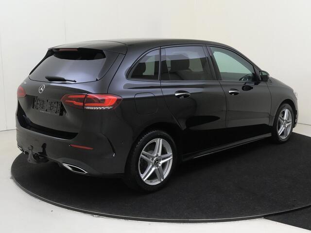Mercedes-Benz B-KLASSE 250 e AMG Line | Navigatie | Adaptive cruise control | Trekhaak