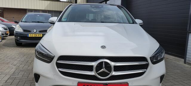 Mercedes-Benz B-KLASSE 200 Bus. Sol. AMG Automaat. Bijna Alle Opties!!!