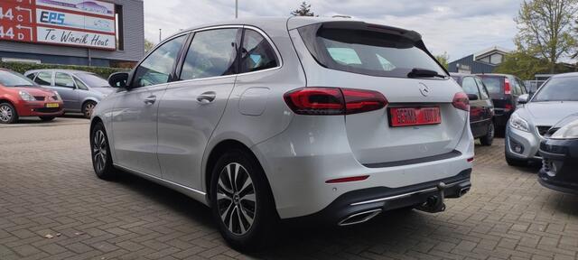 Mercedes-Benz B-KLASSE 200 Bus. Sol. AMG Automaat. Bijna Alle Opties!!!