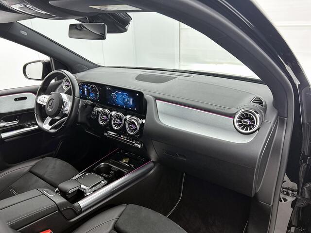 Mercedes-Benz B-KLASSE 250 e AMG Plug-In Hybride AMG Line | Night Pakket | Parkeerpakket met achteruitrijcamera |Stoelverwarming voor. Inclusief 24 maanden MB Certified garantie voor Europa.