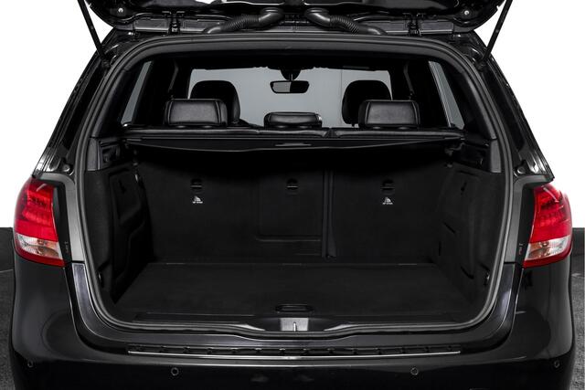 Mercedes-Benz B-KLASSE 180 122 PK Ambition | Cruise | Stoelverwarming | PDC | NAV | Airco | LM 17" |