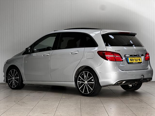 Mercedes-Benz B-KLASSE 180 Ambition/ Trekhaak/ Panorama-Dak/ Panorma-Dak/ 18'' LMV/ LED Koplampen/ LEDER/ Stoelverw./ Keyless-GO/ Navi/ Airco/ Cruise/ Elek. pakket/ Bluetooth/ Multi. LEDER. Stuur/ PDC V+A/ Extra getint glas.
